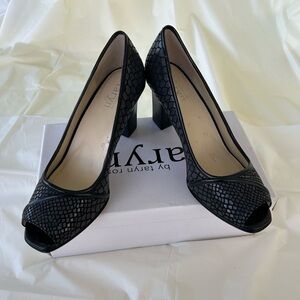 Taryn Rose Black Textured Peep Toe Heels, size 8